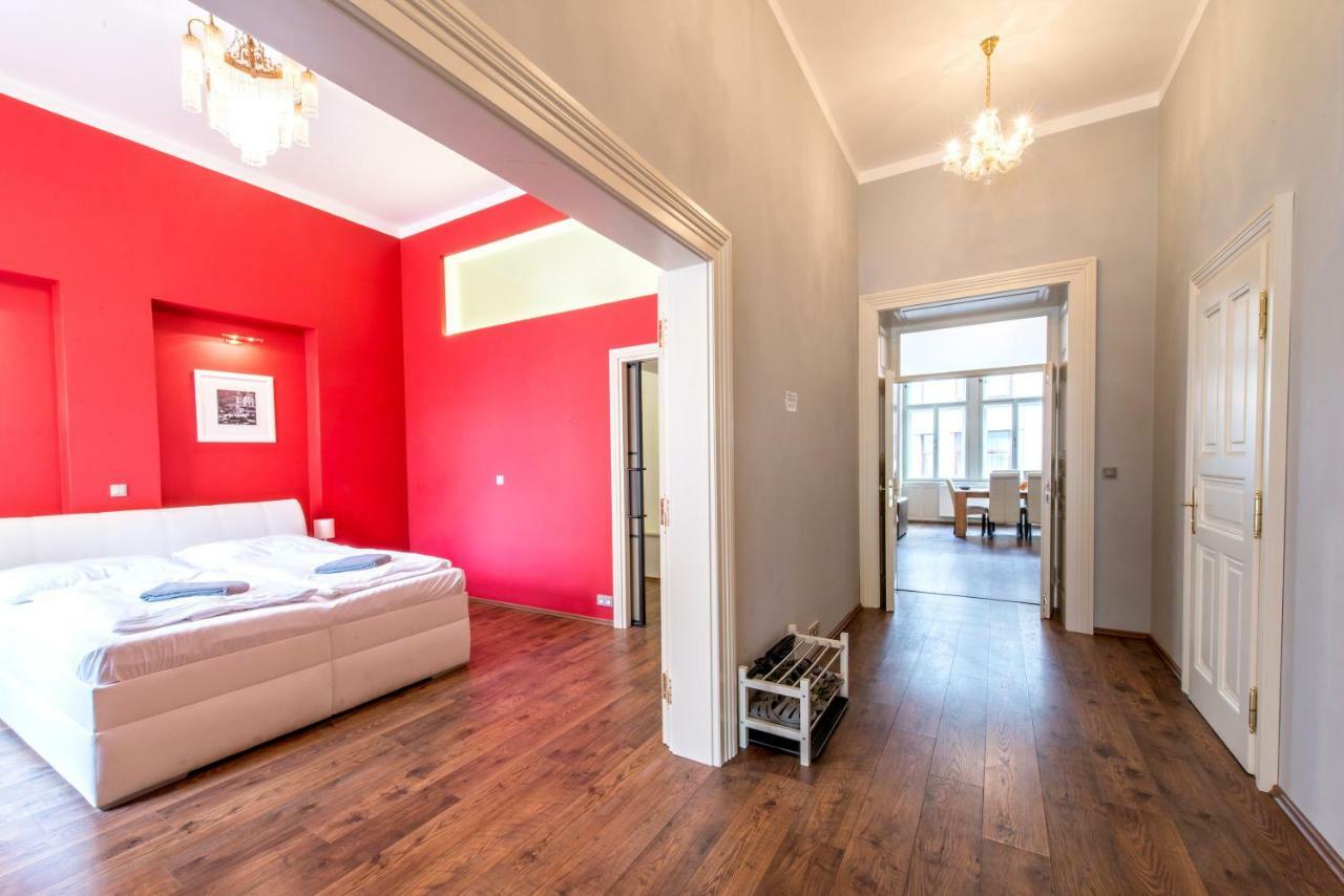 ✰Downtown Grand Apartment - Old Town Top Location✰ Prag Eksteriør billede